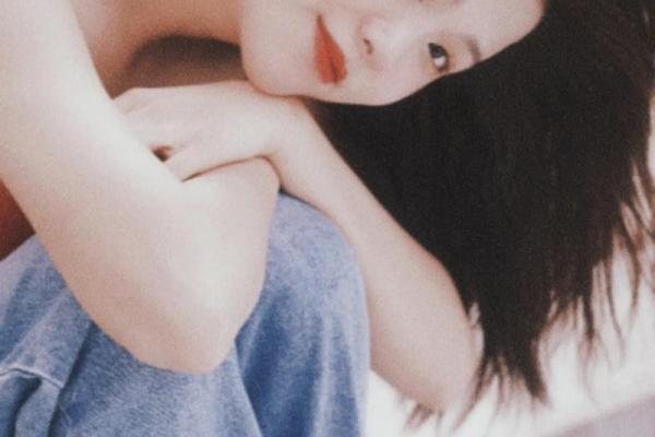 1980年10月7日出生的命运:温柔与坚韧的交响曲 1980年10月7日出生的命运:温柔与坚韧的交响曲