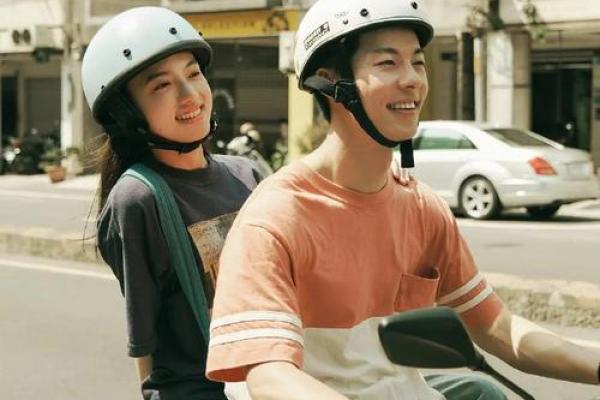 《命运的交织：爱与牺牲的电影旅程》