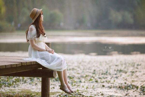 解析2012年属蛇人的命运与性格特征，探索人生之路的秘诀