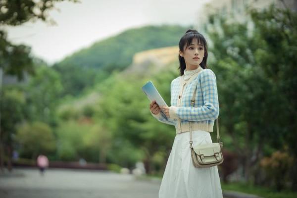 《花什么命：追寻人生意义的旅程将在何时开始？》