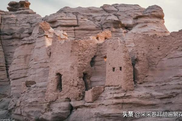 奇幻之旅：探秘无尽西域的魅力与风情