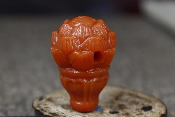 南红佩戴的命理分析与保健魅力