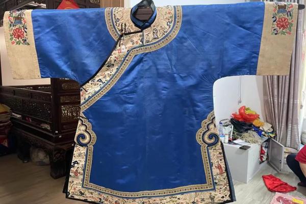 古代皓命夫人:智慧与魅力的完美结合,轻舞岁月的传奇故事 古代皓命夫人:智慧与魅力的完美结合,轻舞岁月的传奇故事