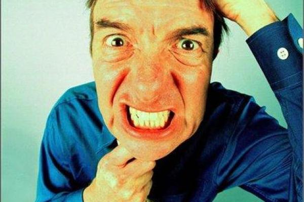 为何金星如此信命？揭示背后的心理与故事