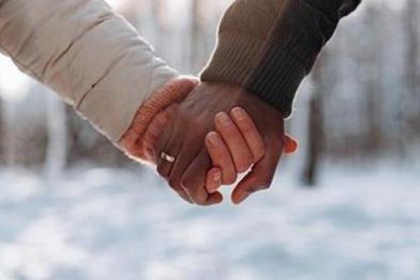 命理视角下的几段婚姻：探索爱情与命运的交织