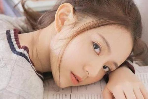 女人嘴巴尖是什么命？探秘面相与命运的奥秘