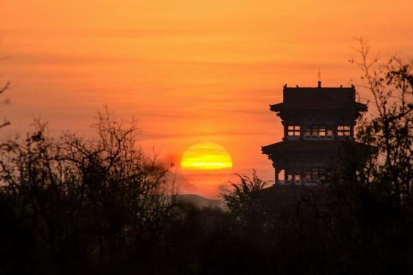 1994年正月22日:揭开冬日阳光下的传奇故事 1994年正月22日:揭开冬日阳光下的传奇故事