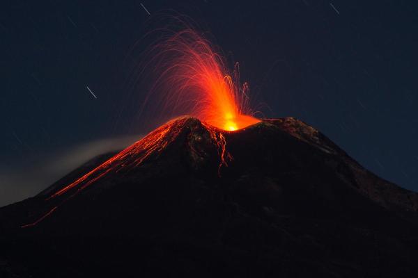 探秘山头火命与水的关系:究竟怕什么水? 探秘山头火命与水的关系:究竟怕什么水?