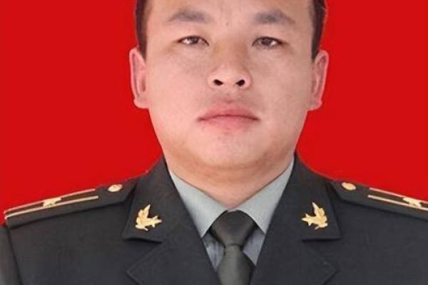 适合从军的命格解析：谁是军人中的佼佼者？