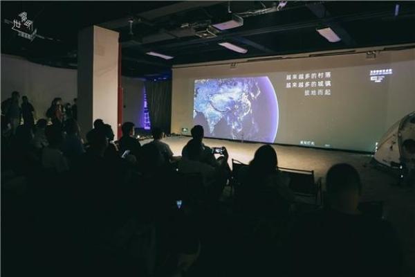 1995年：科技飞跃与文化变迁的交汇点