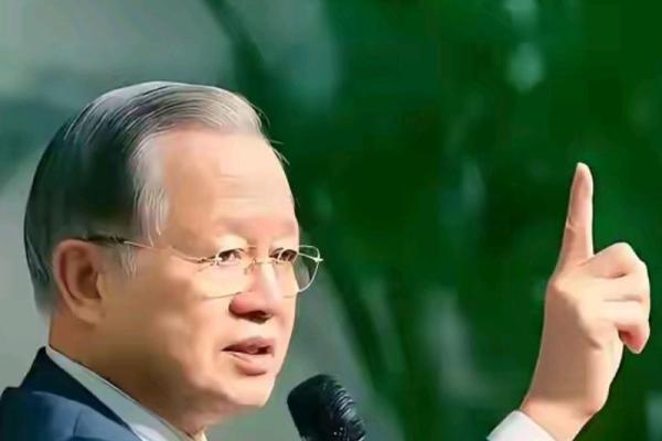 曾仕强：智慧与领导力的代名词，解读其人生哲学与影响力
