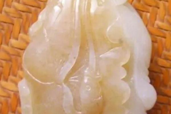 适合佩戴玉的人群：解密玉石背后的秘密与魅力