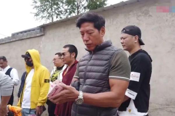 张耀扬：以慈善为使命的命格之旅