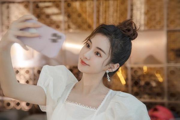 1994年出生的命女：她们的特点与未来的趋势