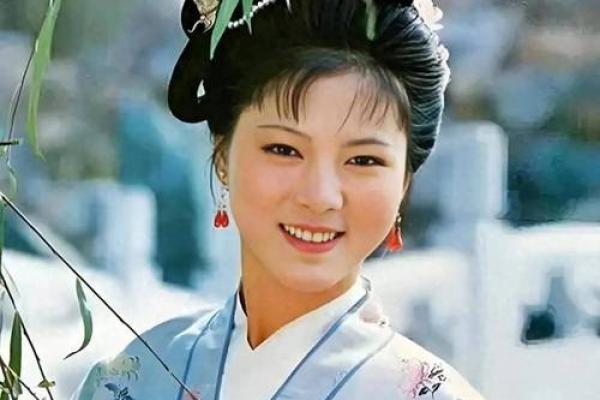 从丫鬟的命运看古代女性的生活与梦想