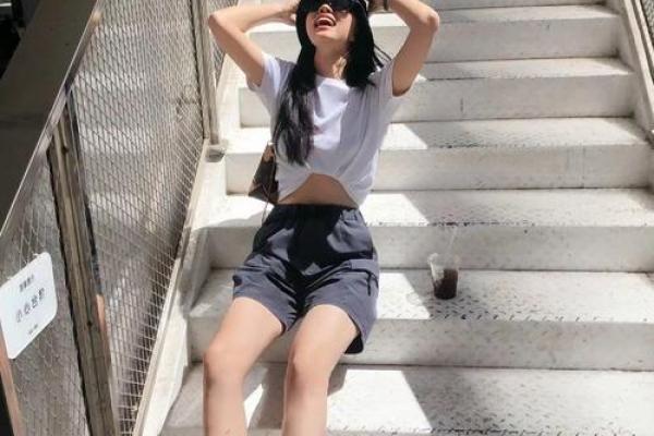 她有腿毛，代表着自由与自信的命运选择