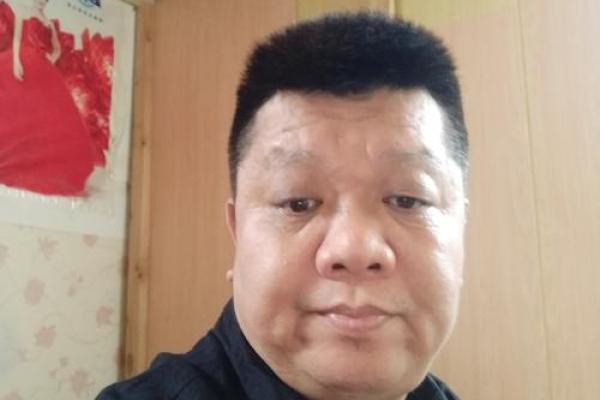 老实憨厚的人：命中注定的幸福与挑战