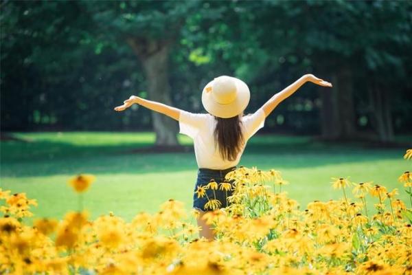 脚踝粗的女人命运解析：丰富人生与快乐源泉的双重揭秘