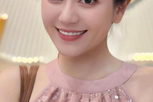 揭示富贵命女性的面相特征，助你把握人生机遇！