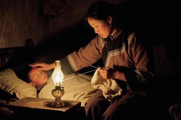 探秘“寡妇命”:女人命运背后的悲喜交加 探秘“寡妇命”:女人命运背后的悲喜交加