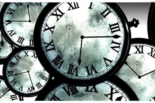 2000年:金属龙年与命运的交织之旅 2000年:金属龙年与命运的交织之旅