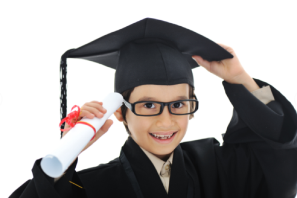 2015年出生的孩子：他们的命理与未来潜力探究